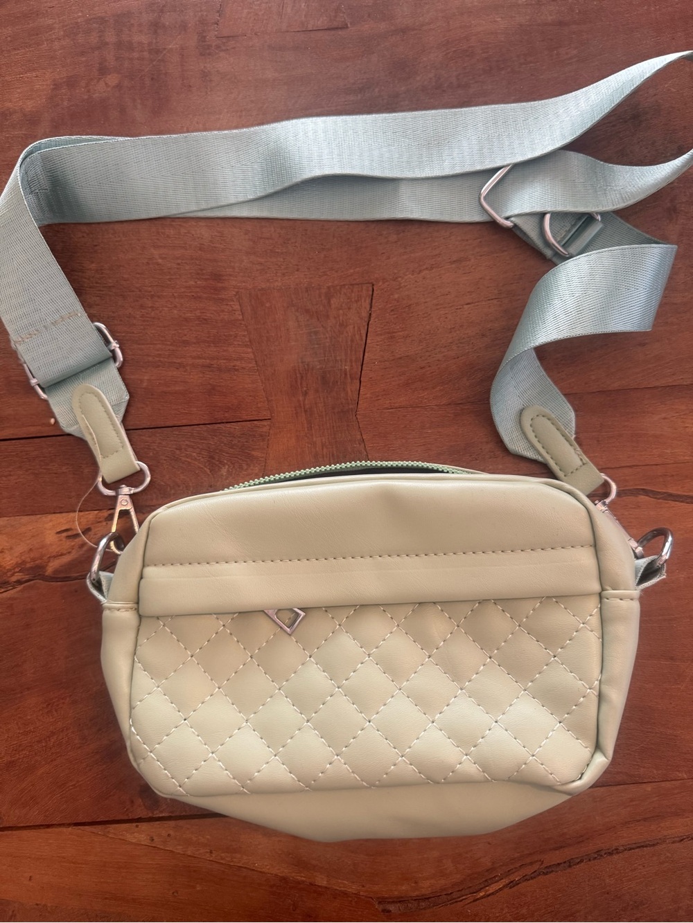 Quilted Crossbody Bag in Light Sage